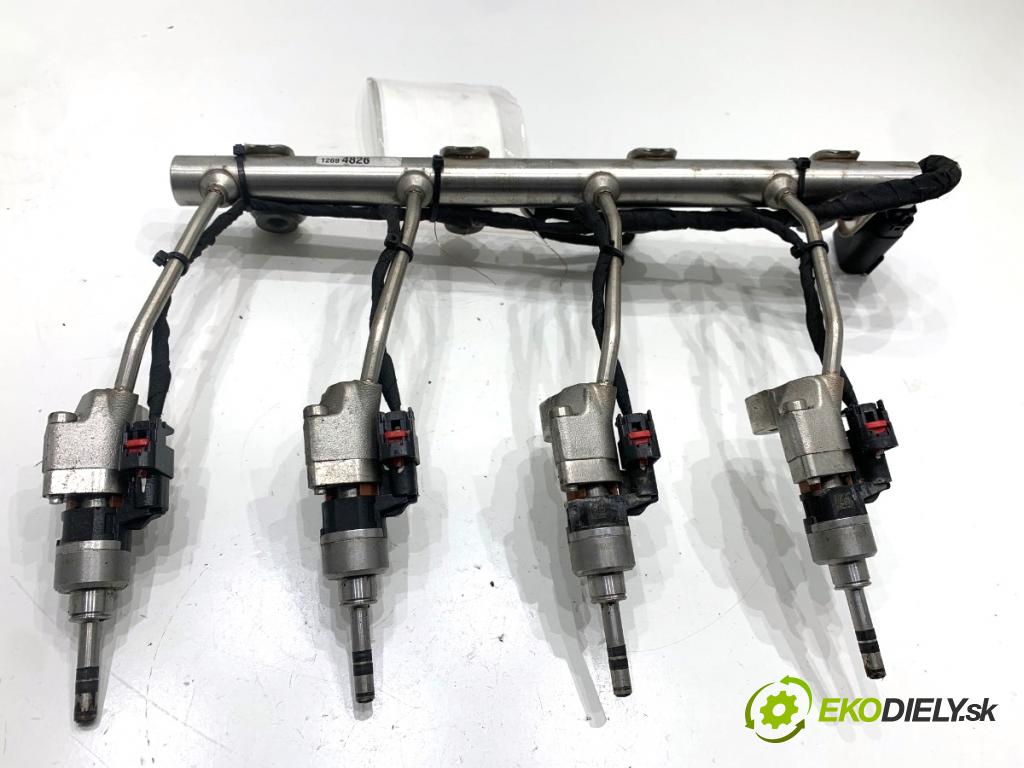 OPEL ASTRA K liftback 2019 110 kW 1.4 Turbo (68) 1399 Lišta vstrekovacia 12694826 (Vstrekovacia lišta)