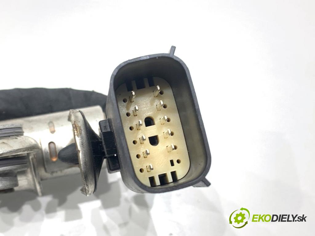 OPEL ASTRA K liftback 2019 110 kW 1.4 Turbo (68) 1399 Lišta vstrekovacia 12694826 (Vstrekovacia lišta)