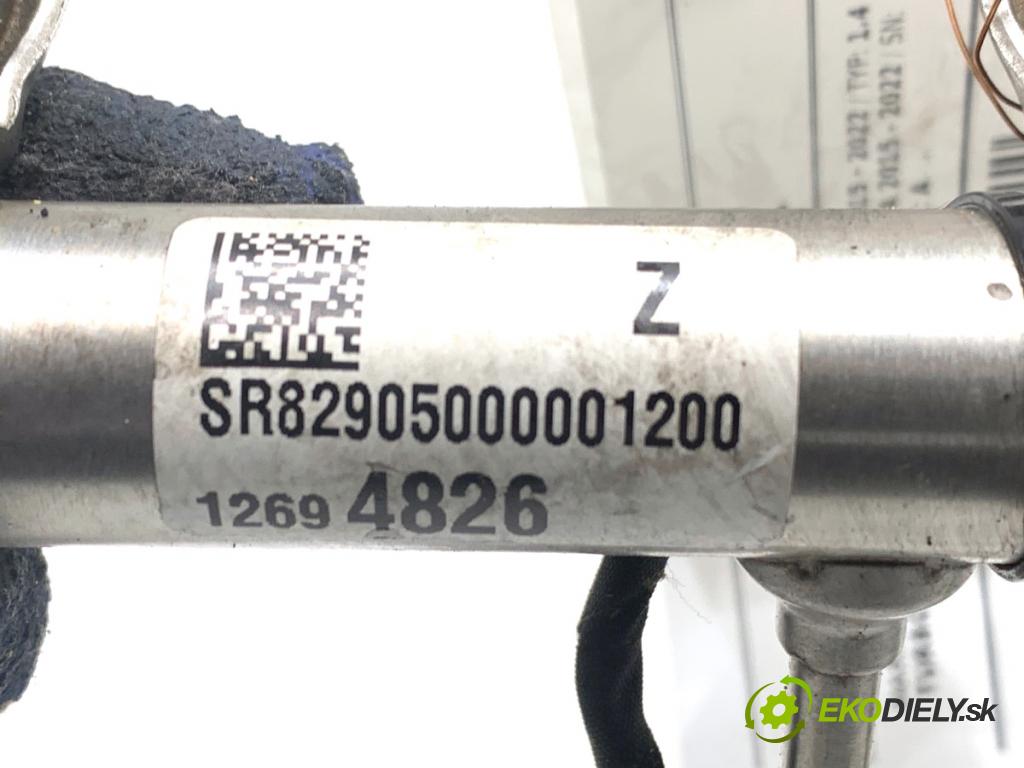 OPEL ASTRA K liftback 2019 110 kW 1.4 Turbo (68) 1399 Lišta vstrekovacia 12694826 (Vstrekovacia lišta)