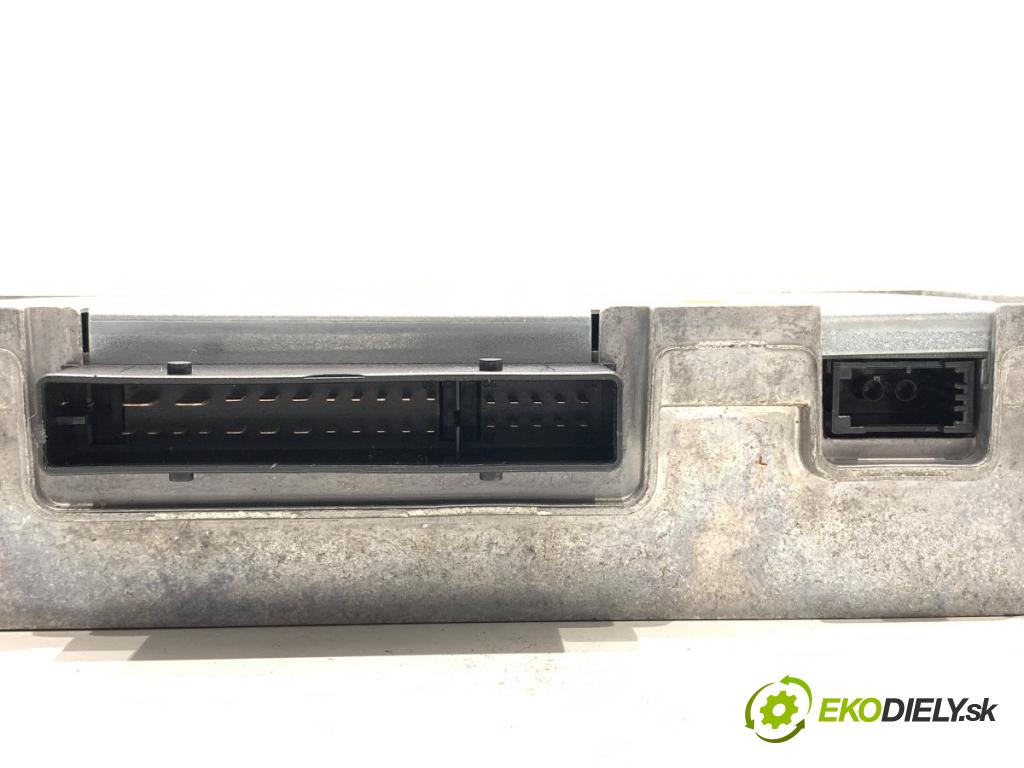 AUDI Q7 4L SUV 2007 171 kW 3.0 TDI quattro 2967 Zosilňovač 4L0910223H (Zosilňovač)