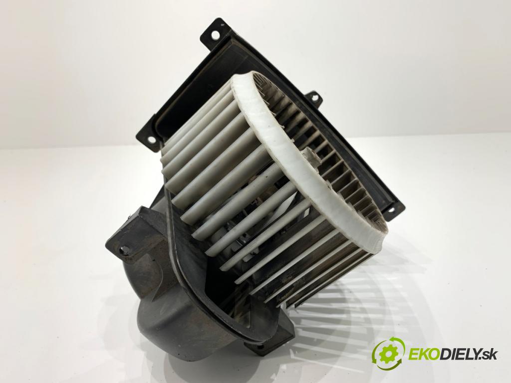 AUDI Q7 4L SUV 2007 171 kW 3.0 TDI quattro 2967 ventilátor kúrenia 7L0820021L