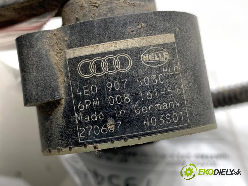 AUDI Q7 4L SUV 2007 171 kW 3.0 TDI quattro 2967 Snímač XENON pravy predný 4E0907503C