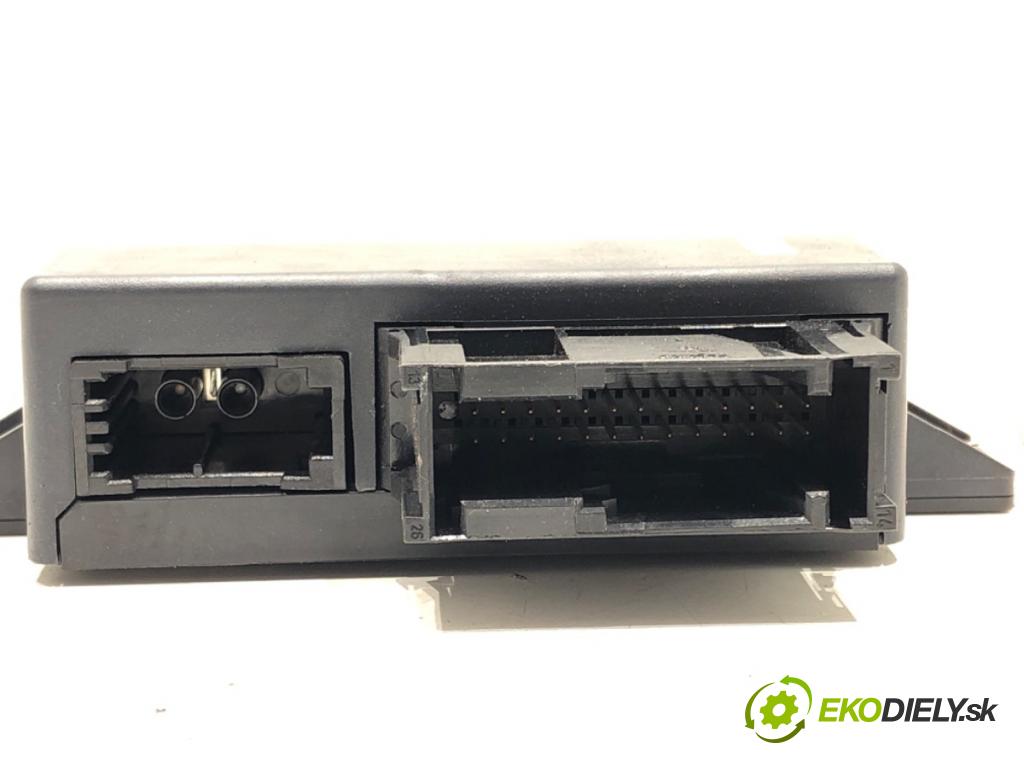 AUDI Q7 4L SUV 2007 171 kW 3.0 TDI quattro 2967 Modul GATEWAY 4L0907468B