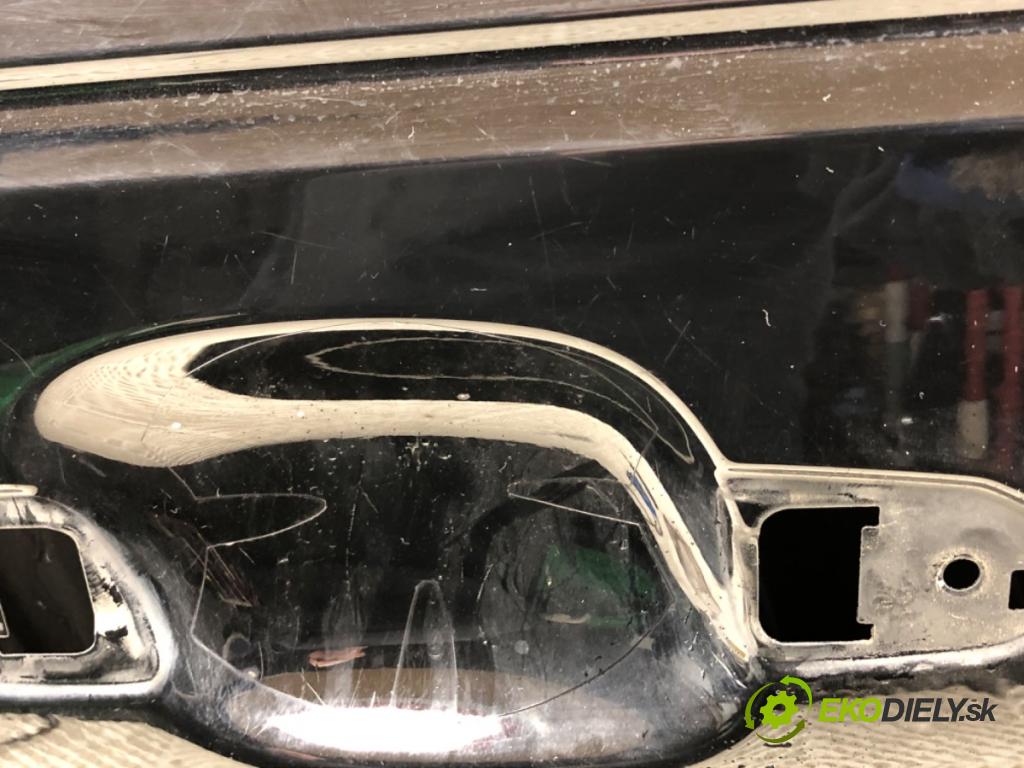AUDI A4 B9 Kombi 2016 110 kW 2.0 TDI 1968 Dvere pravy predný LY9B LY9B