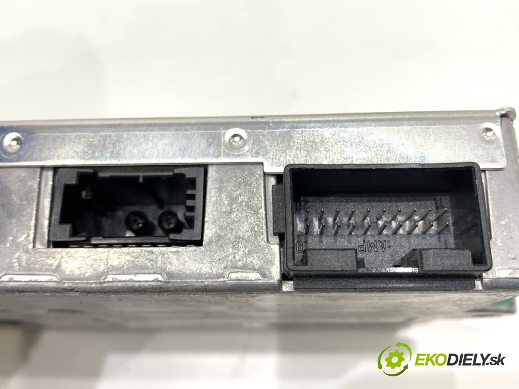 AUDI Q7 4L SUV 2007 171 kW 3.0 TDI quattro 2967 Modul BLUETOOTH 4L0910731L (Riadiaca jednotka ostatné)