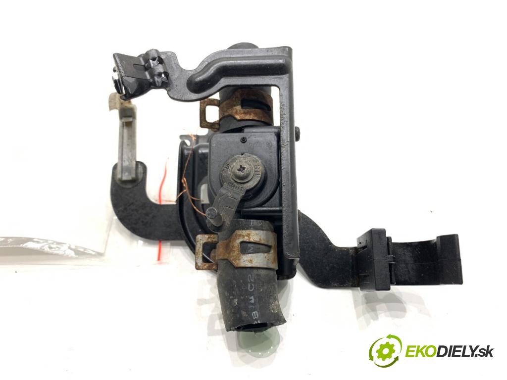 HONDA CR-V III SUV 2007 103 kW 2.2 i-CTDi 4WD (RE6) 2204 ventil topení  (Ventil topení)