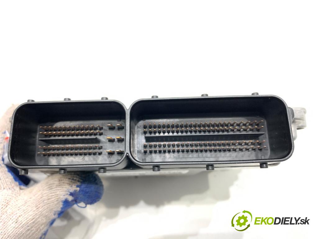 HONDA CR-V III SUV 2007 103 kW 2.2 i-CTDi 4WD (RE6) 2204 riadiaca jednotka Motor 0281013635 (Riadiaca jednotka)