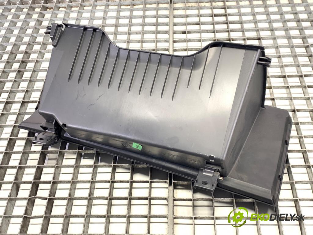 HONDA CR-V III SUV 2007 103 kW 2.2 i-CTDi 4WD (RE6) 2204 Priehradka, kastlík spolujazdca  (Priehradka (kastlík))