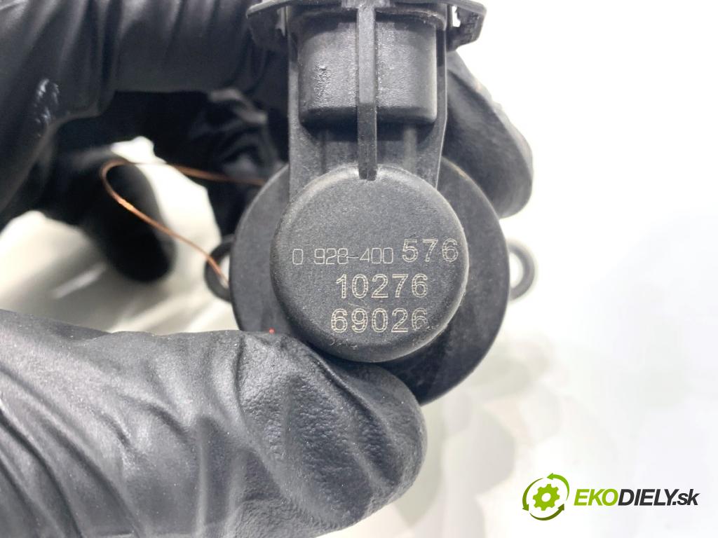 HONDA CR-V III SUV 2007 103 kW 2.2 i-CTDi 4WD (RE6) 2204 Regulátor tlaku paliva 0928400576 (Palivový systém ostatní)