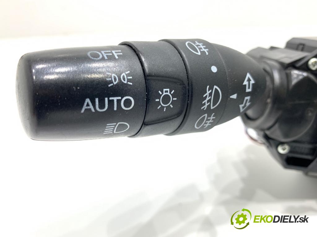 HONDA CR-V III SUV 2007 103 kW 2.2 i-CTDi 4WD (RE6) 2204 Prepínač kombinovaný 35250SWAE410M1 (Prepínacie páčky pod volantom)