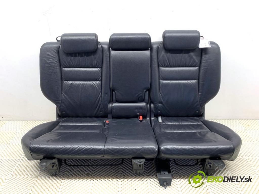 HONDA CR-V III SUV 2007 103 kW 2.2 i-CTDi 4WD (RE6) 2204 Sedadlo druhý rad 