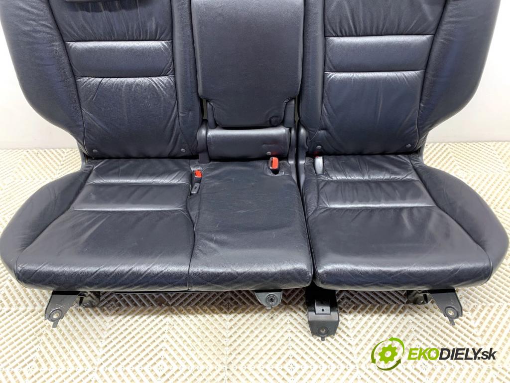 HONDA CR-V III SUV 2007 103 kW 2.2 i-CTDi 4WD (RE6) 2204 Sedadlo druhý rad