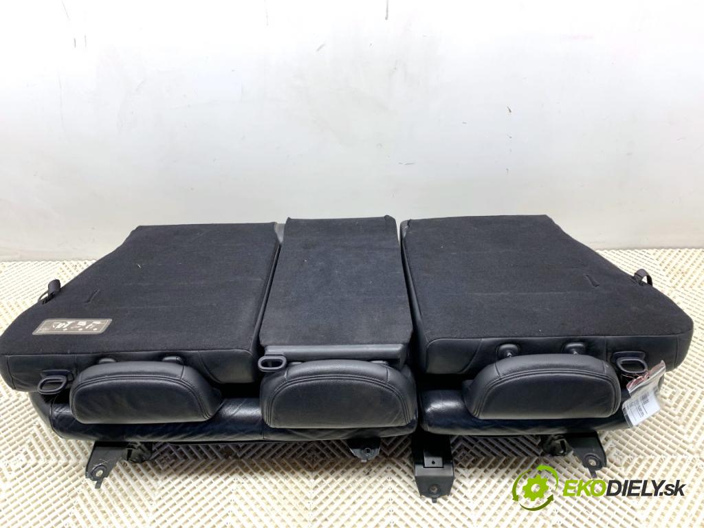 HONDA CR-V III SUV 2007 103 kW 2.2 i-CTDi 4WD (RE6) 2204 Sedadlo druhý rad