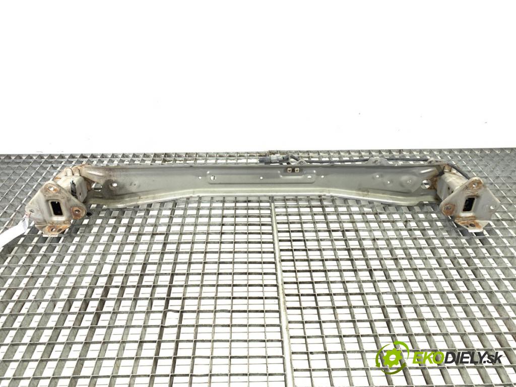 HONDA CR-V III SUV 2007 103 kW 2.2 i-CTDi 4WD (RE6) 2204 výztuha nárazníka přední část  (Přední výztuha)