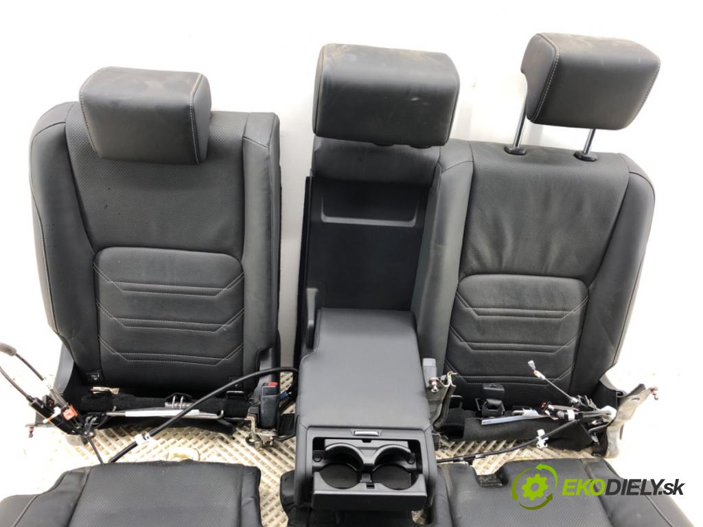 LEXUS NX SUV 2018 114 kW 300h AWD (AYZ15_) 2494 Sedadlá, sedačky Sedadlo bočné