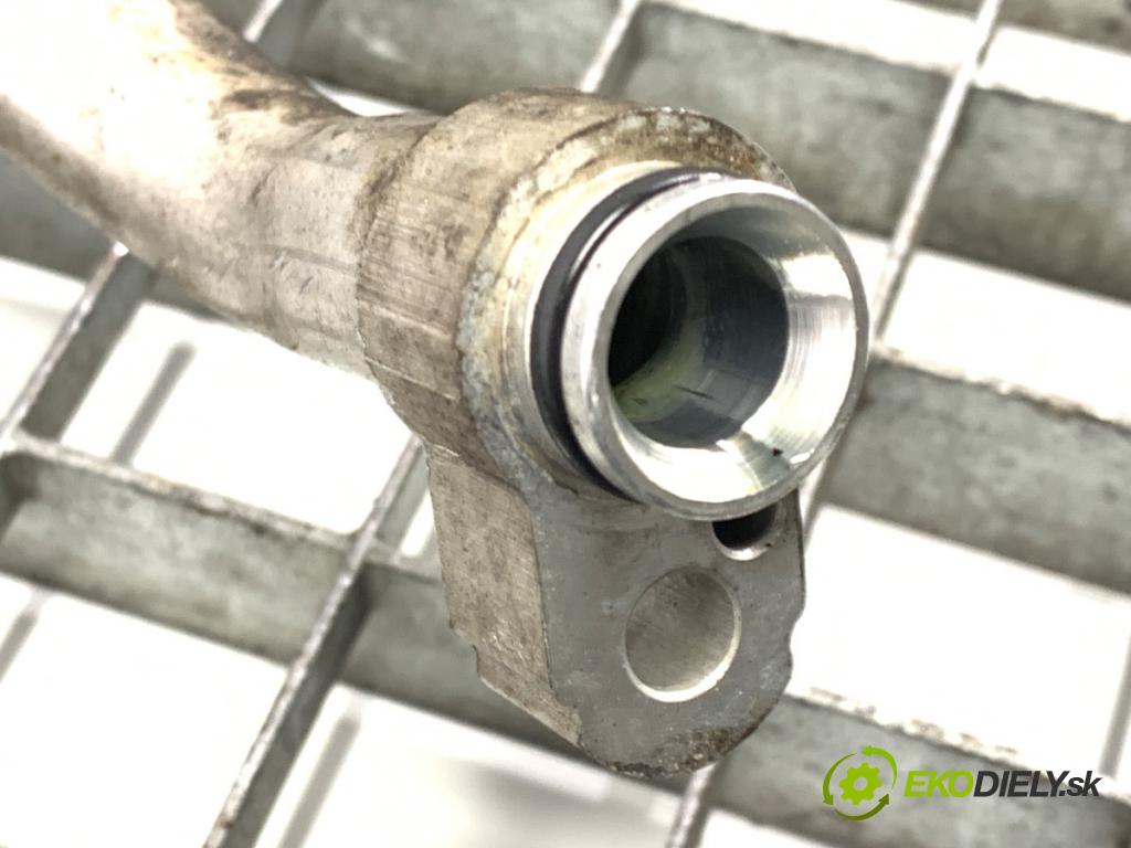 HONDA CR-V III SUV 2007 103 kW 2.2 i-CTDi 4WD (RE6) 2204 rúrka klimatizace  (Trubka klimatizace)