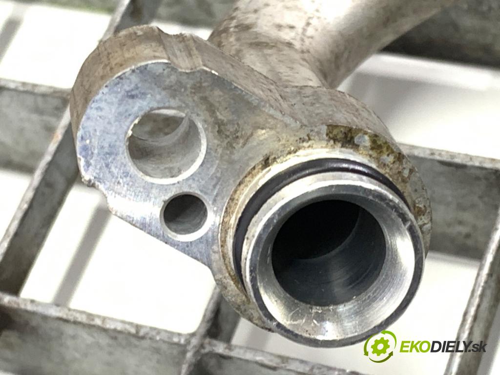 HONDA CR-V III SUV 2007 103 kW 2.2 i-CTDi 4WD (RE6) 2204 rúrka klimatizace  (Trubka klimatizace)