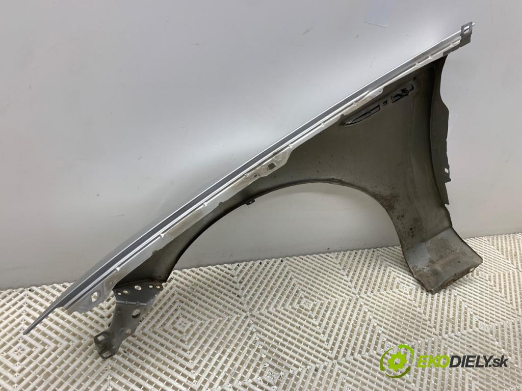 FORD MONDEO MK4 Kombi 2011 107 kW 2.0 1999 blatník pravý přední část