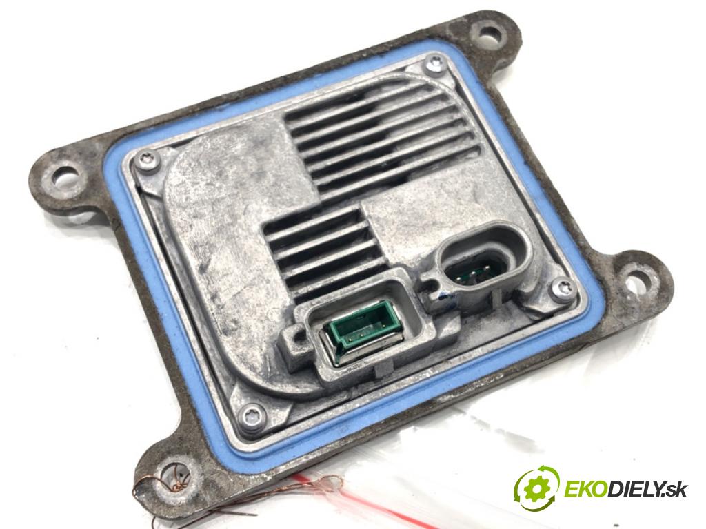 KIA OPTIMA sedan 2016 104 kW 1.7 CRDi 1685 Menič XENON 10R-044663 (Riadiaca jednotka xenónu)