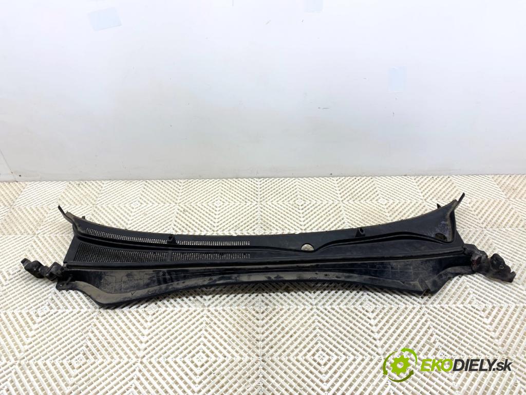 KIA OPTIMA sedan 2016 104 kW 1.7 CRDi 1685 Torpédo, plast pod čelné okno 86155-D4000 (Torpédo (plast pod čelným sklom))