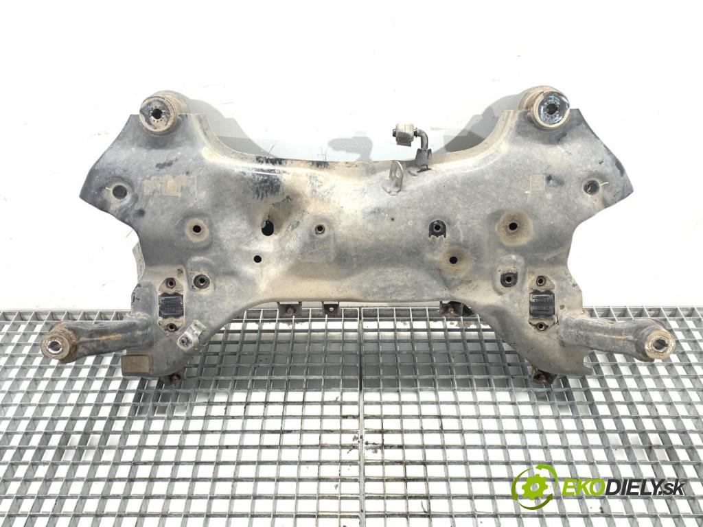 KIA OPTIMA sedan 2016 104 kW 1.7 CRDi 1685 výztuha pod motor  (Přední výztuha)