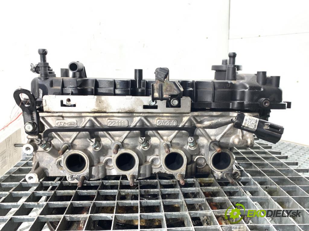 KIA OPTIMA sedan 2016 104 kW 1.7 CRDi 1685 Hlava valcov 22111-2A260 D4FD (Hlava valcov)