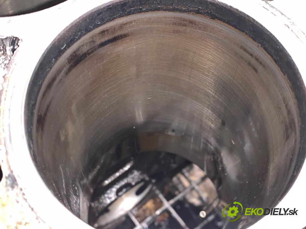 KIA OPTIMA sedan 2016 104 kW 1.7 CRDi 1685 blok Motor D4FD (Blok motora)