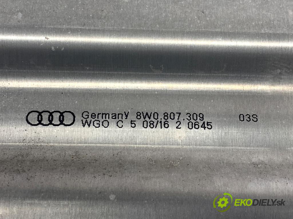 AUDI A4 B9 Kombi 2016 110 kW 2.0 TDI 1968 výztuha nárazníka zadní část 8W0807309 (Zadní výztuha)