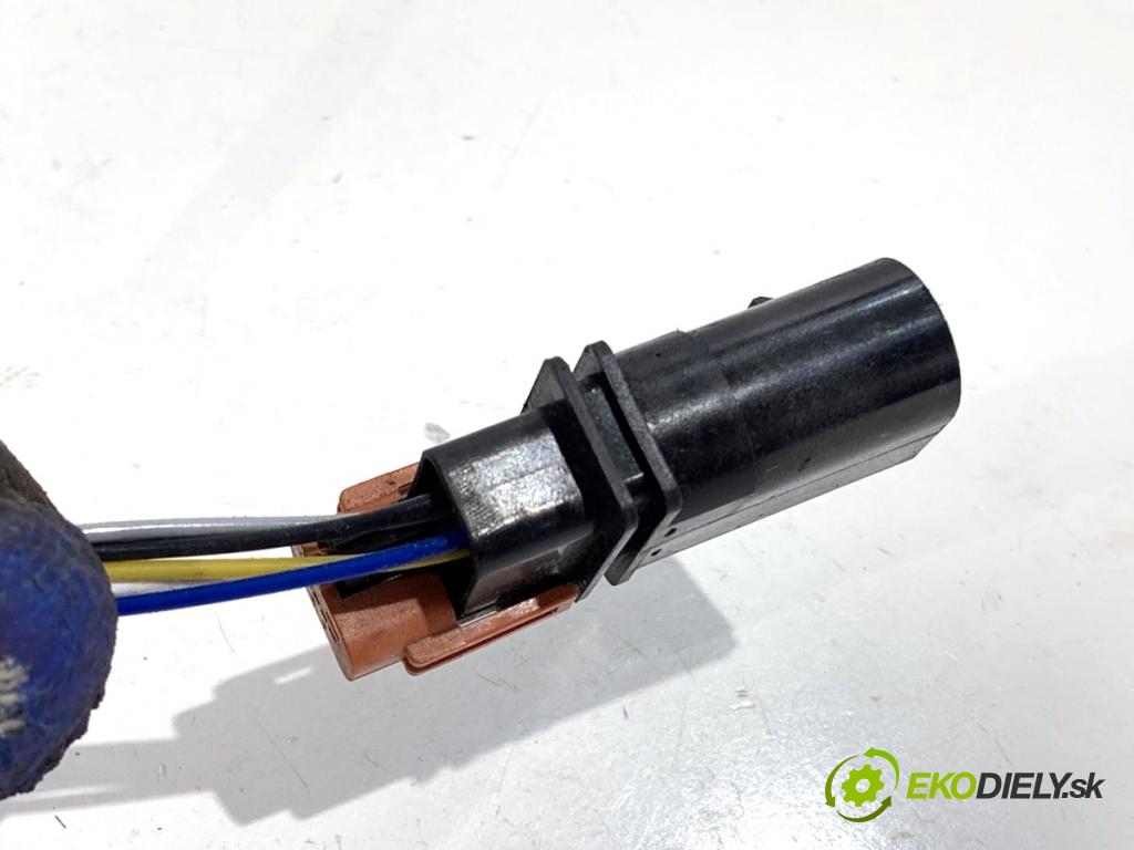 AUDI A4 B9 Kombi 2016 110 kW 2.0 TDI 1968 sonda lambda predný 8W0906265D (Lambda sonda)