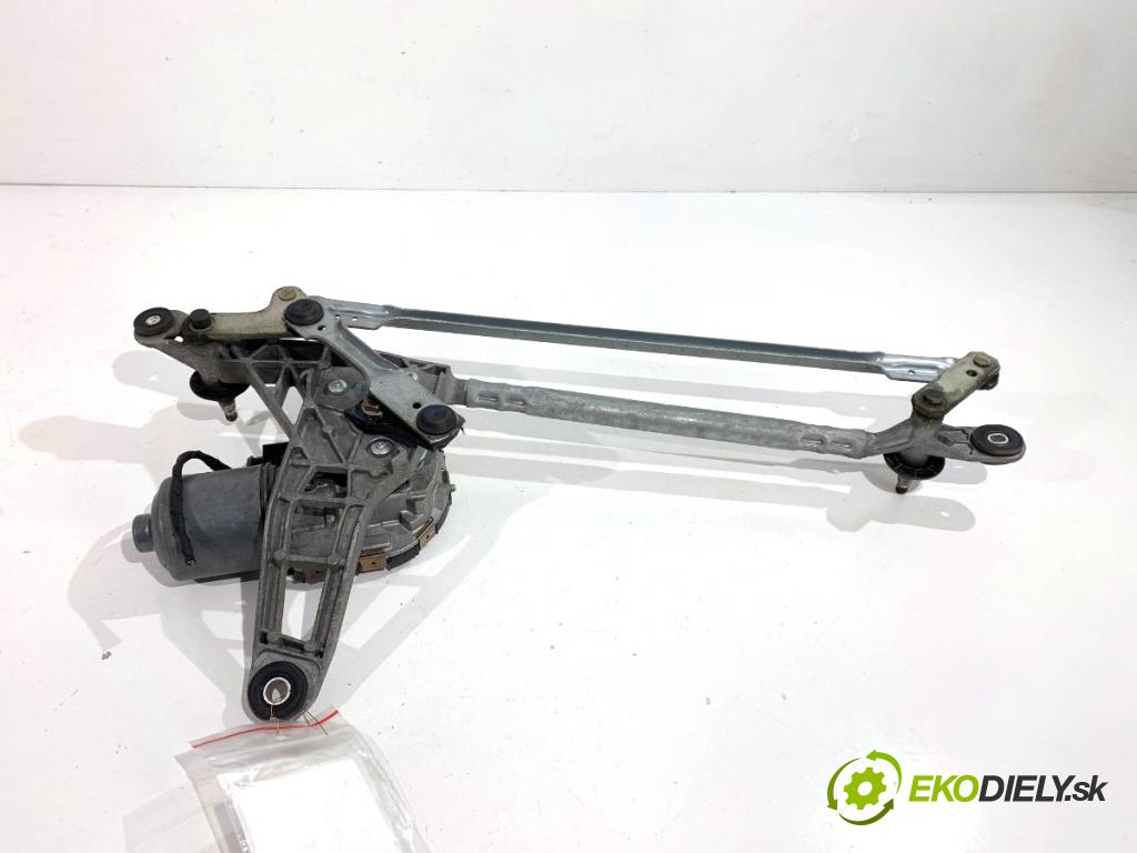 AUDI A4 B9 Kombi 2016 110 kW 2.0 TDI 1968 Mechanizmus stieračov predný 8W1955023A (Motorček stieračov predný)