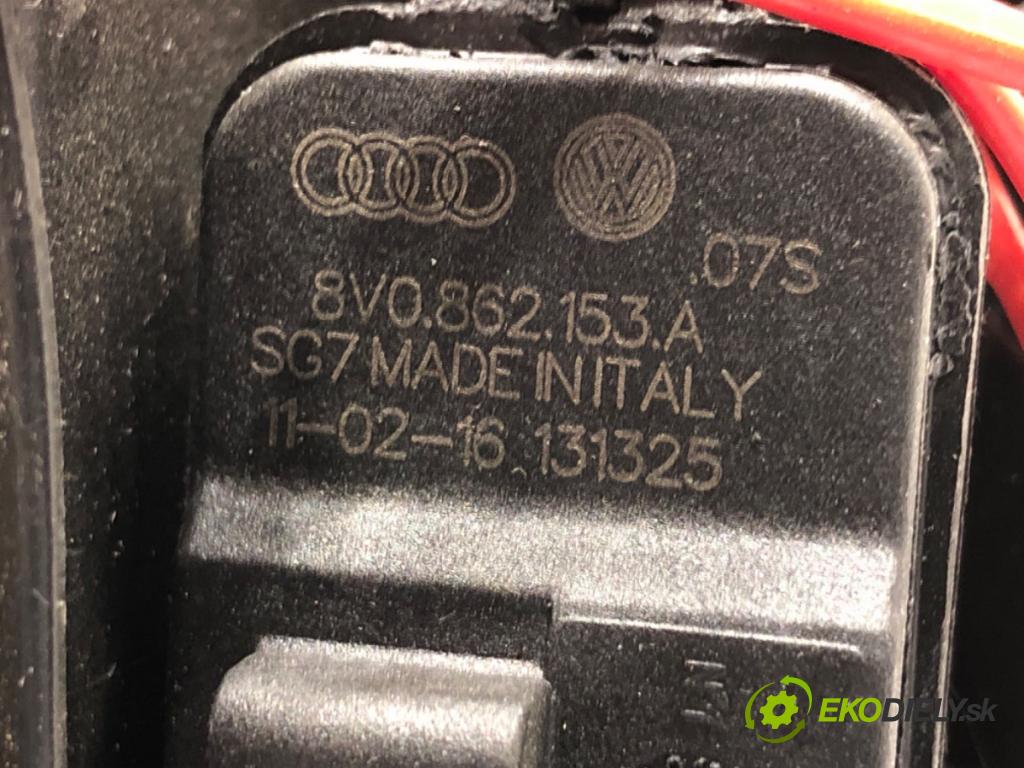 AUDI A4 B9 Kombi 2016 110 kW 2.0 TDI 1968 Dvierka nádrže paliva 8W0809906A (Kľučka dverí ostatné)