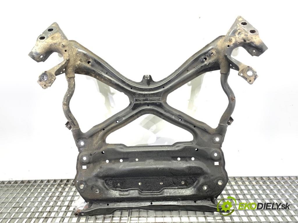 AUDI A4 B9 Kombi 2016 110 kW 2.0 TDI 1968 výztuha pod motor 8W1399347E (Přední výztuha)