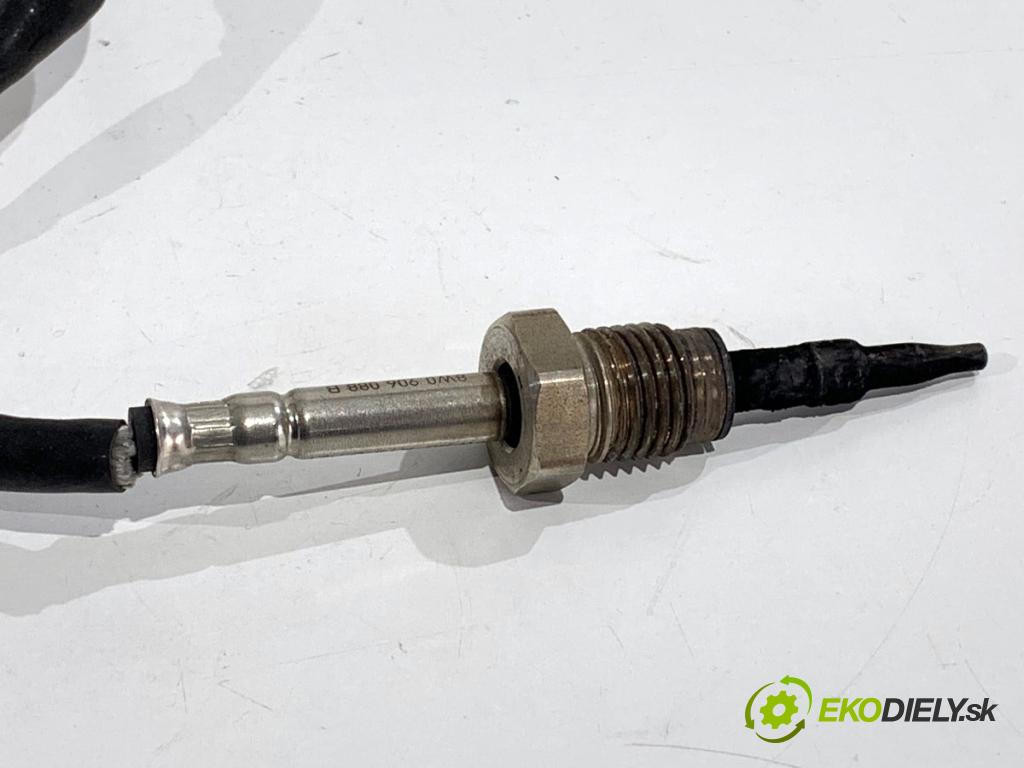 AUDI A4 B9 Kombi 2016 110 kW 2.0 TDI 1968 Snímač teploty spalín 8W0906088B (Snímač)