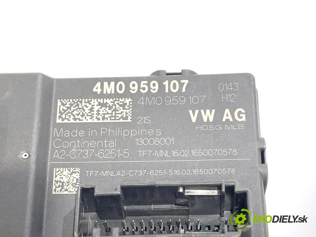 AUDI A4 B9 Kombi 2016 110 kW 2.0 TDI 1968 Modul dverí 4M0959107