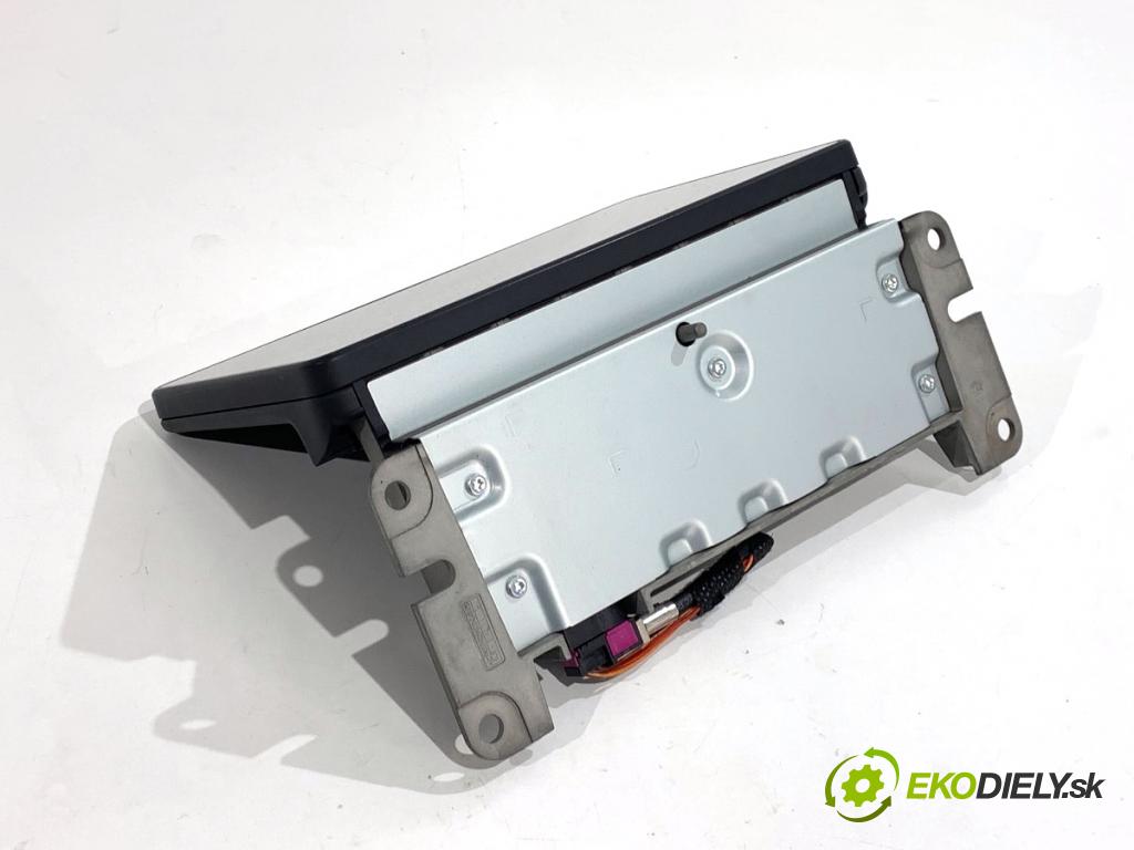 AUDI A4 B9 Kombi 2016 110 kW 2.0 TDI 1968 Dislpej 8W1919604 (Prístrojová doska)