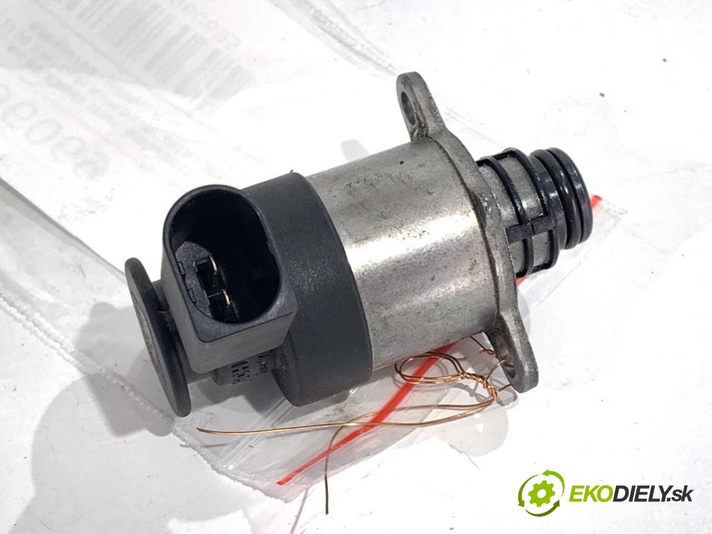 AUDI A4 B9 Kombi 2016 110 kW 2.0 TDI 1968 Regulátor tlaku paliva 0928400768 (Palivový systém ostatné)