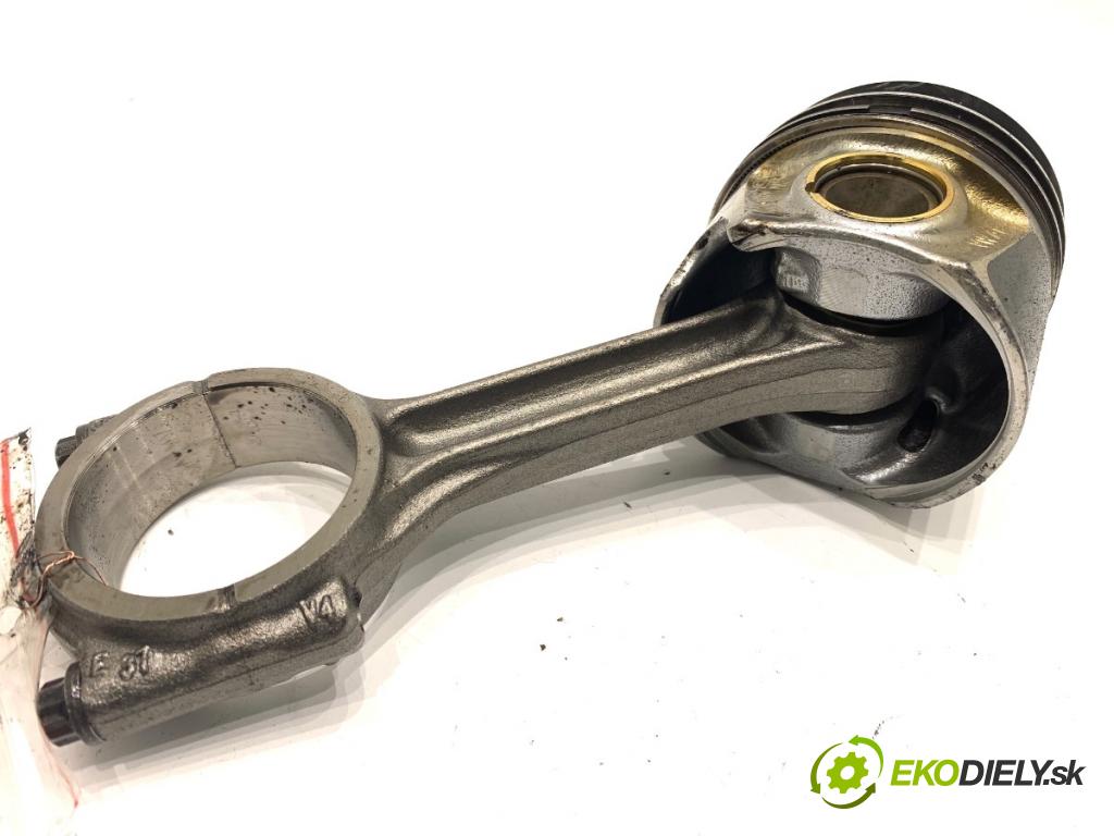 AUDI A4 B9 Kombi 2016 110 kW 2.0 TDI 1968 PIEST: ojnica 04LA DEU (Piest)