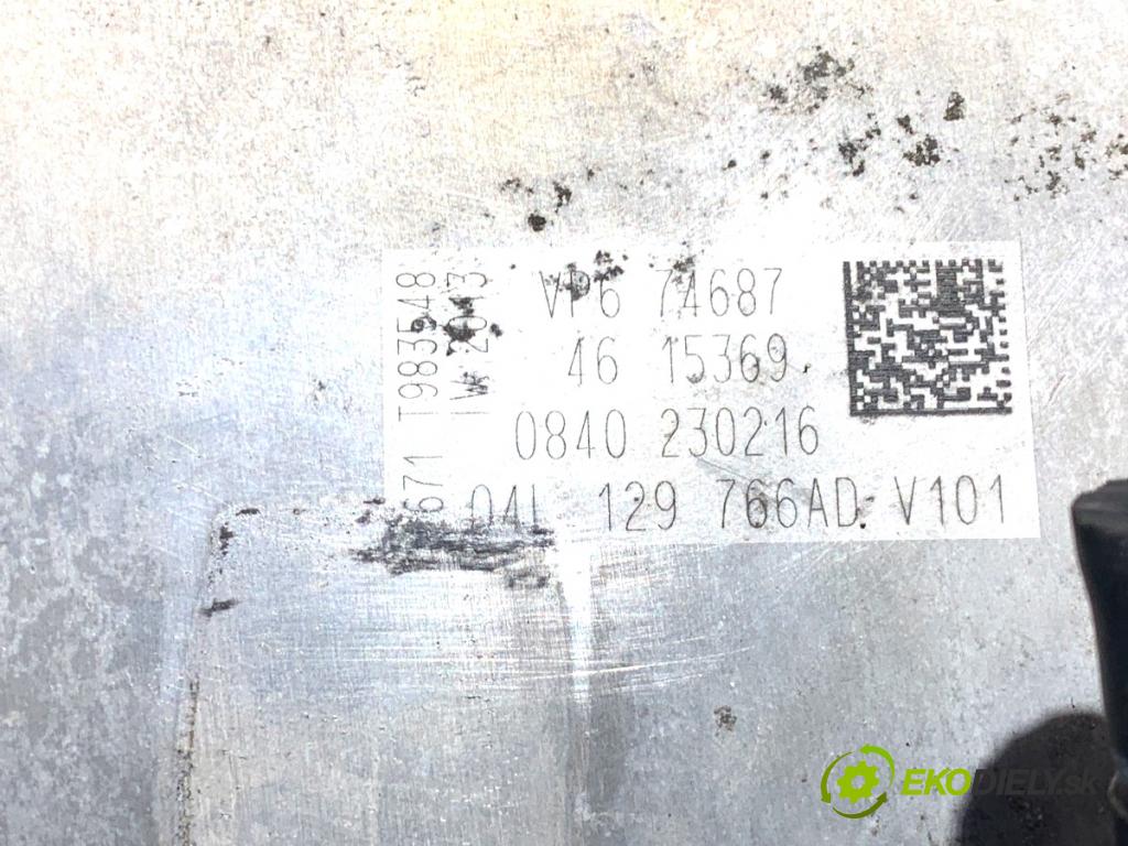 AUDI A4 B9 Kombi 2016 110 kW 2.0 TDI 1968 potrubí sání 04L129766AD (Sací potrubí)