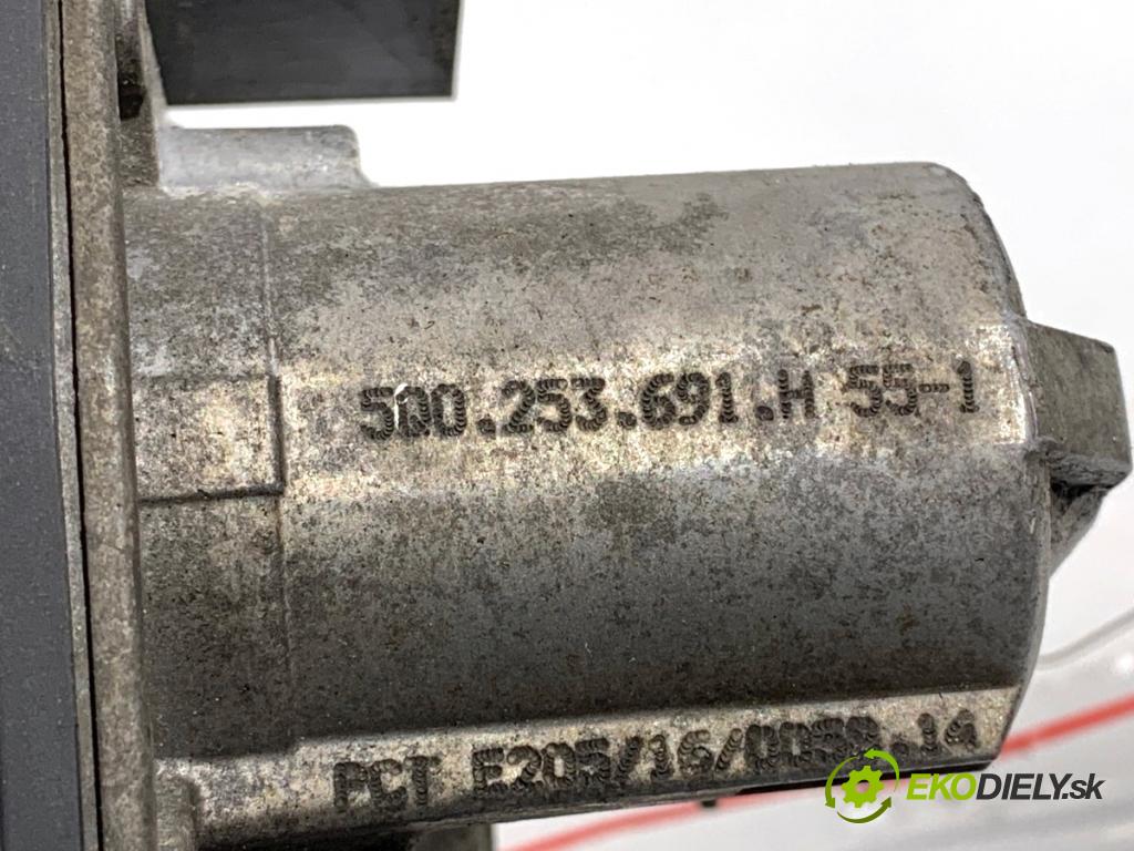 AUDI A4 B9 Kombi 2016 110 kW 2.0 TDI 1968 Škrtiaca klapka VÝFUK: 5Q0253691H