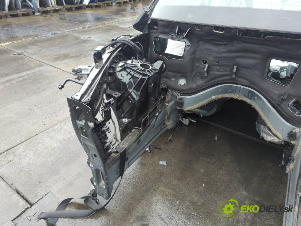 MERCEDES-BENZ GLE  2025 198 kW GLE 300 d 4-matic (167.109) 1993 karoséria ČTVRŤÁK: Blatník zad ľavy pravy prah strecha PODŁUŻNICA ľavy pravy