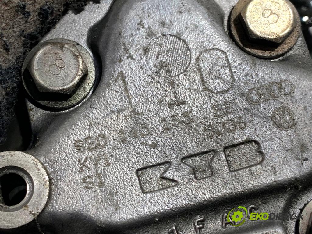 AUDI A4 B6 sedan 2001 96 kW 2.0 1984 pumpa servočerpadlo 8E0145153 (Servočerpadlo)
