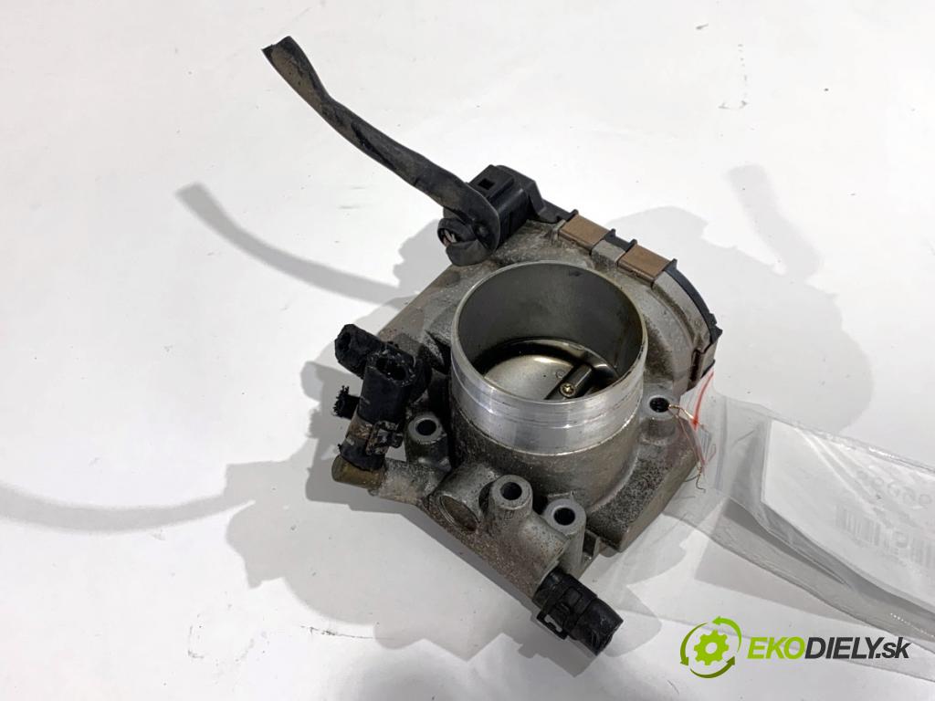 AUDI A4 B6 sedan 2001 96 kW 2.0 1984 Škrtiaca klapka 06B133062H (Škrtiaca klapka)