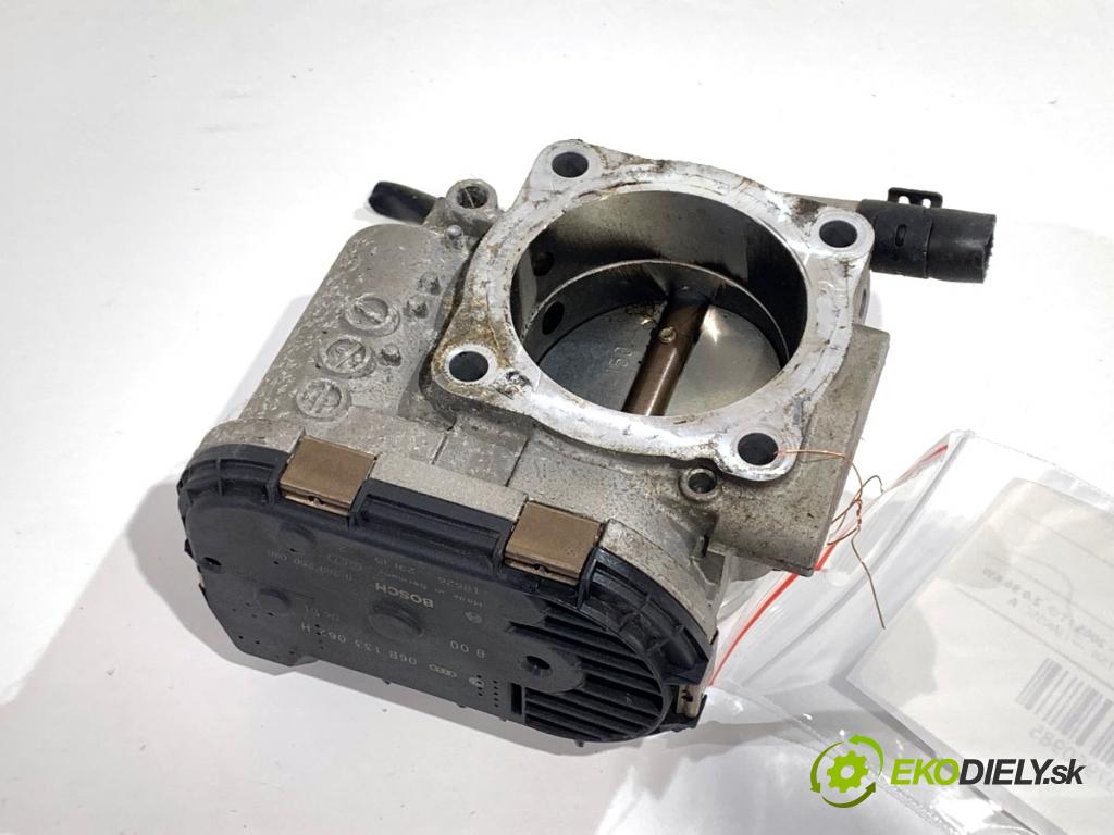 AUDI A4 B6 sedan 2001 96 kW 2.0 1984 Škrtiaca klapka 06B133062H (Škrtiaca klapka)