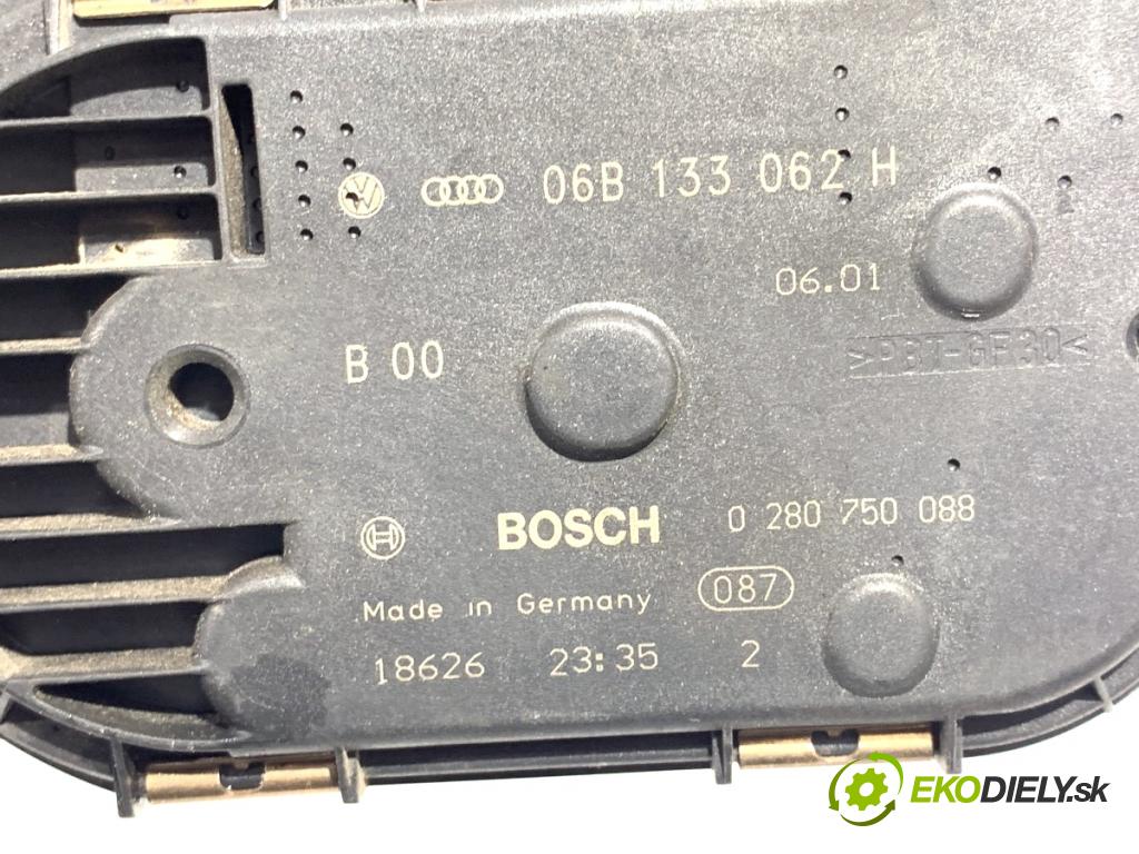 AUDI A4 B6 sedan 2001 96 kW 2.0 1984 Škrtiaca klapka 06B133062H (Škrtiaca klapka)