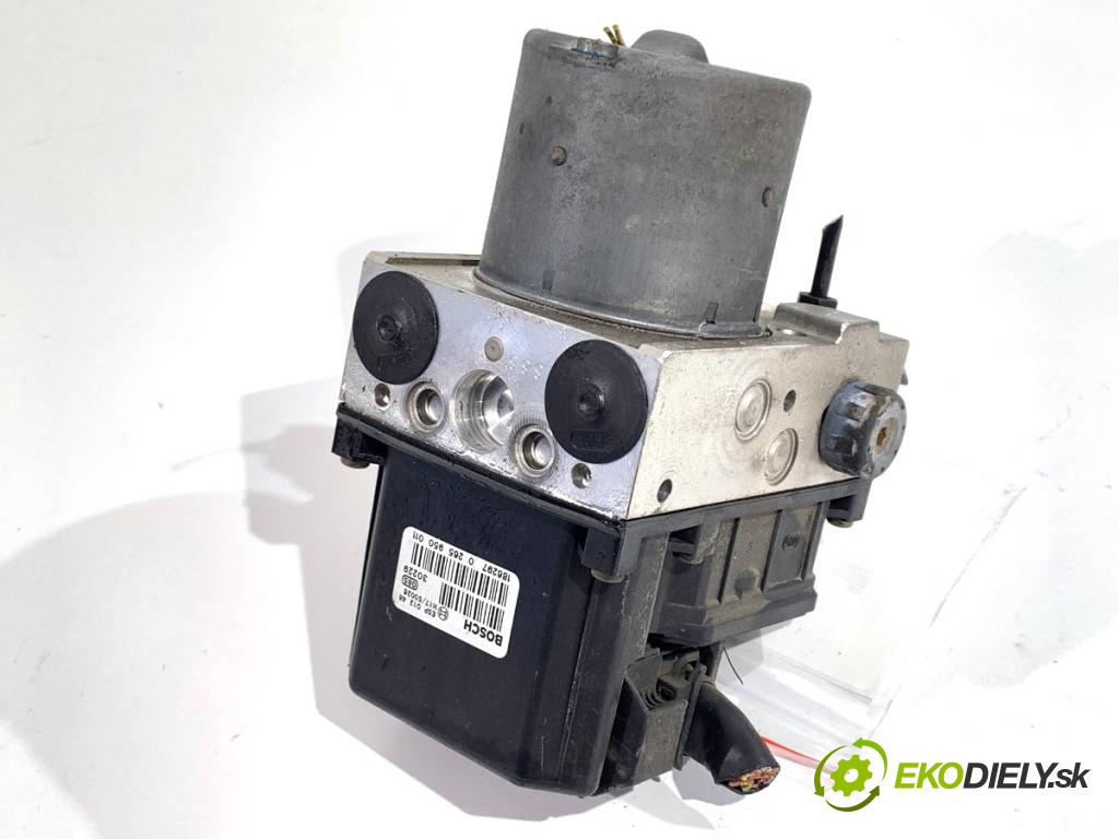 AUDI A4 B6 sedan 2001 96 kW 2.0 1984 Pumpa ABS 8E0614517 (Pumpa ABS)