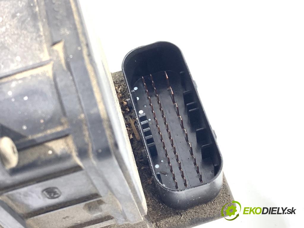 AUDI A4 B6 sedan 2001 96 kW 2.0 1984 Pumpa ABS 8E0614517 (Pumpa ABS)