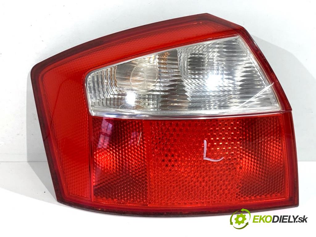 AUDI A4 B6 sedan 2001 96 kW 2.0 1984 Svetlo ľavy zad 8E0945095