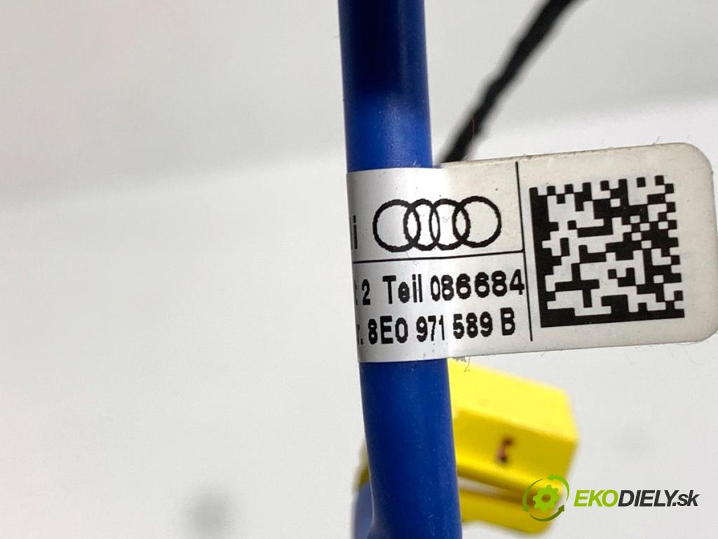 AUDI A4 B6 sedan 2001 96 kW 2.0 1984 Káblovačka silentbloku airbag 8E0971589B