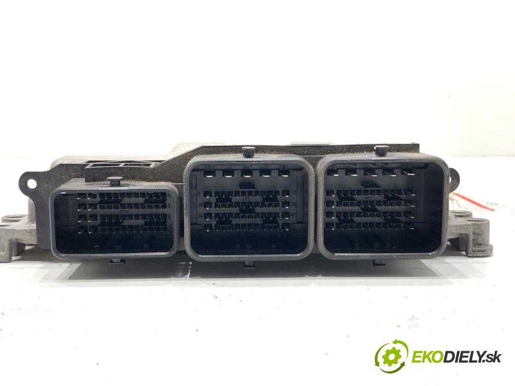 CITROEN BERLINGO II Nadwozie pełne/minivan 2015 55 kW 1.6 HDi 75 1560 riadiaca jednotka Motor 9807885980 (Riadiaca jednotka)