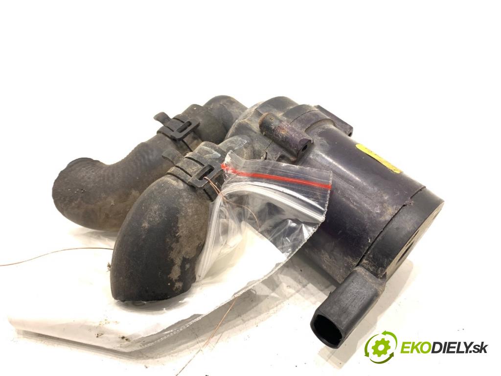 AUDI Q7 4L SUV 2007 171 kW 3.0 TDI quattro 2967 DALŠÍ: Pumpa vody 7L0965561J (Vodná pumpa)